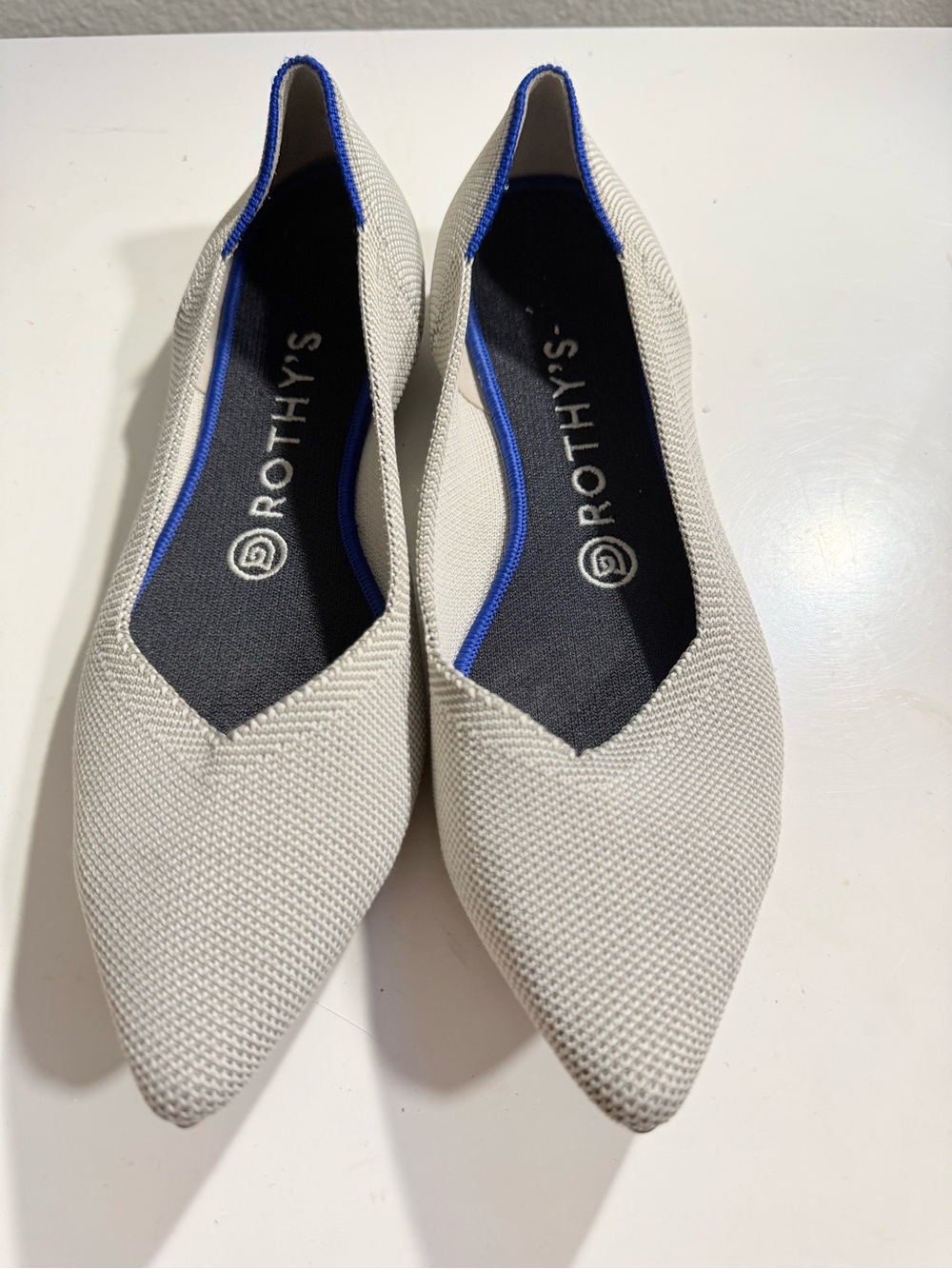 Rothy's the Point Flats size 7 in Cream with Blue Trim